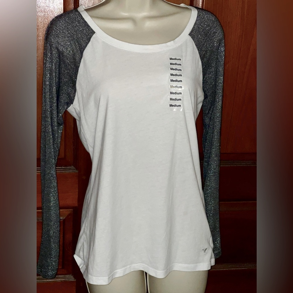 NWT Women’s American Eagle White with Shimmering Silver Sleeves. Size Medium